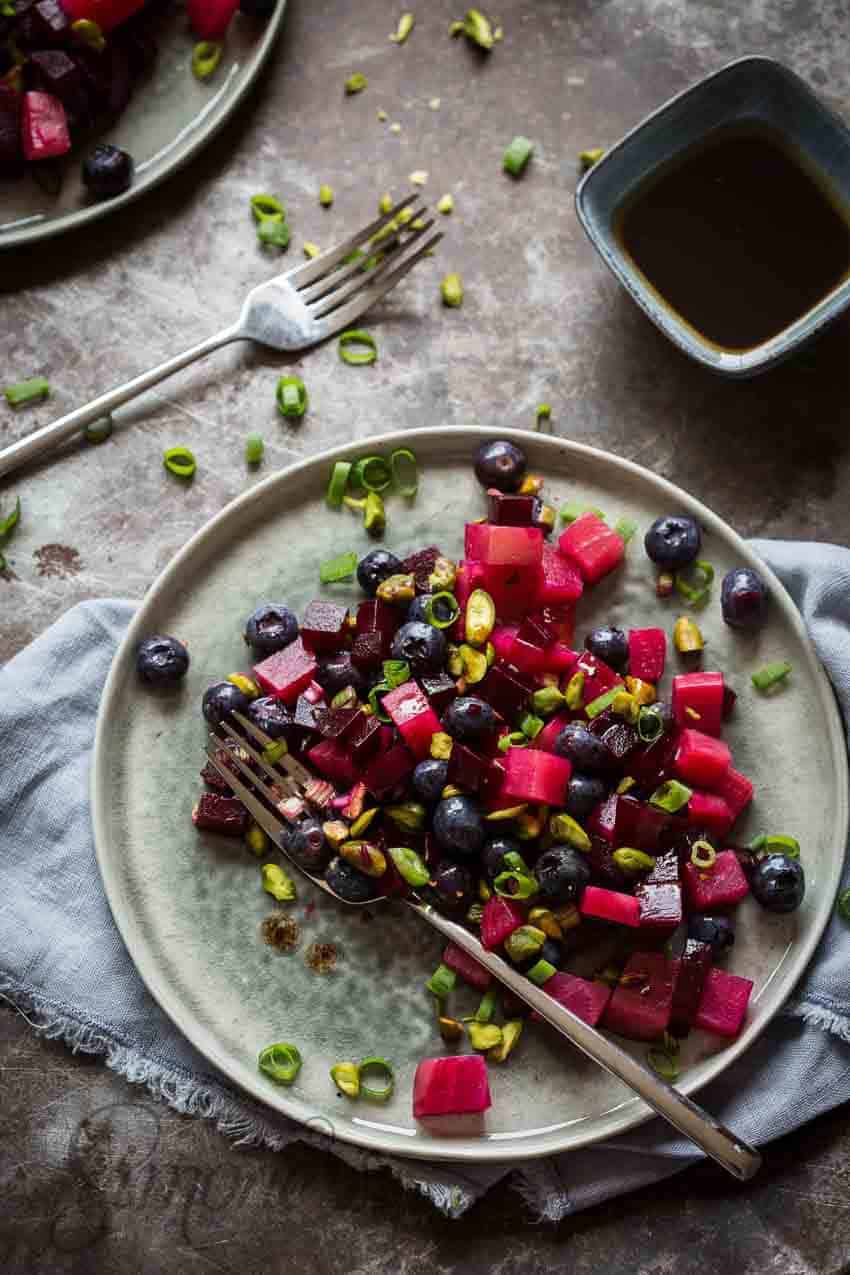 Beetroot salad with blueberries